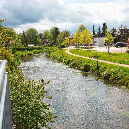 Kreuz Gaestehaus Und Lauchertbar Mit Terrasse Gammertingen