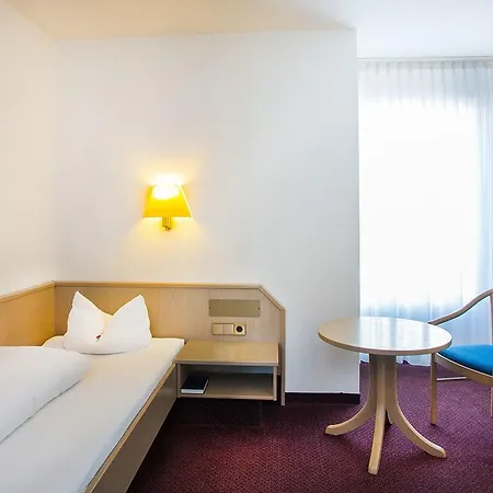 בית הארחה Kreuz Gaestehaus Und Lauchertbar Mit Terrasse Gammertingen