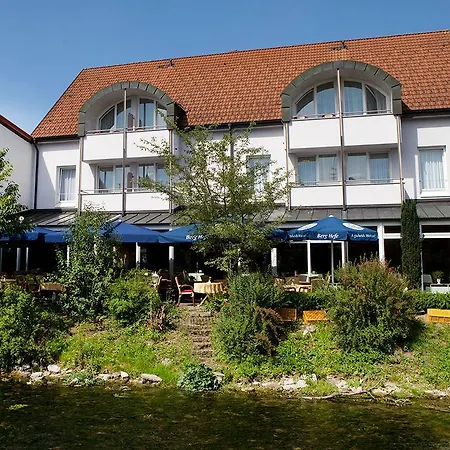 בית הארחה Kreuz Gaestehaus Und Lauchertbar Mit Terrasse 3*